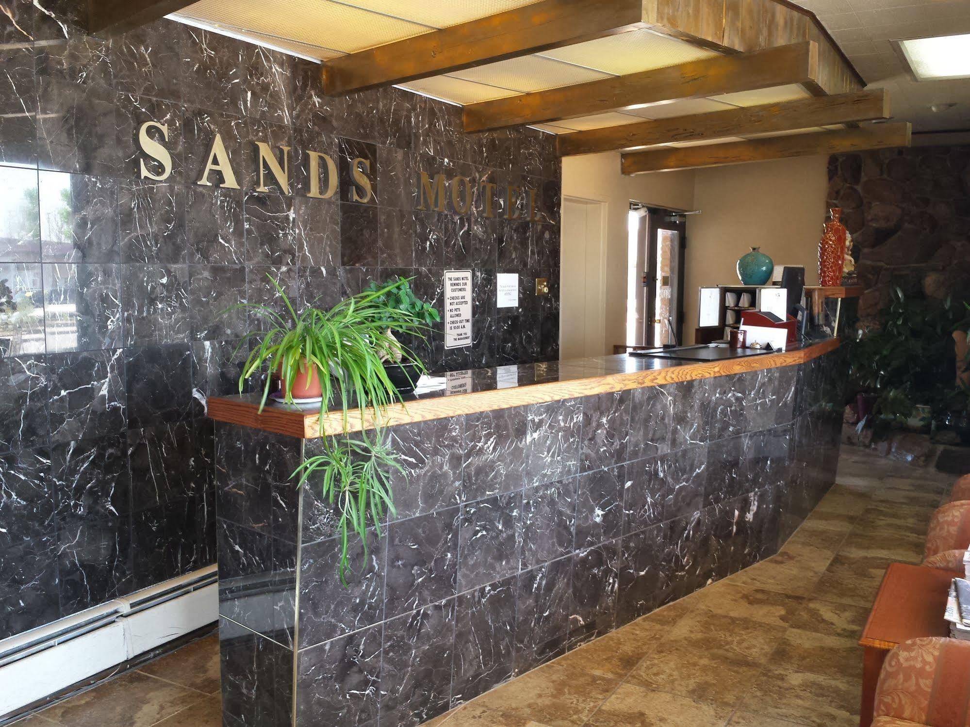 Sands Motel Шайен Екстериор снимка